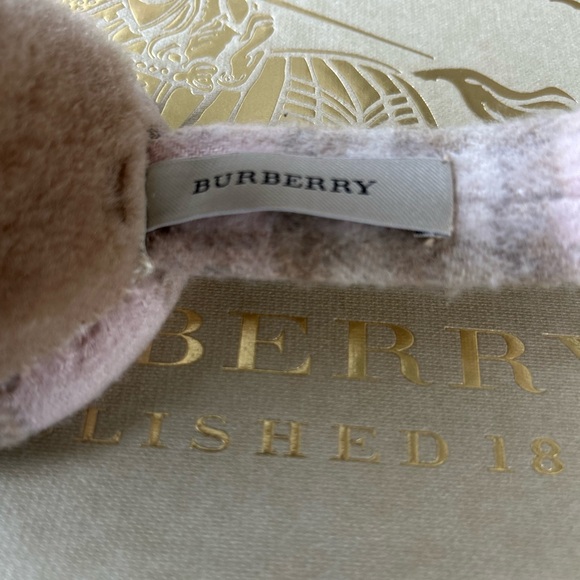 AUTHENTIC BURBERRY CASHMERE PINK PLAID EARMUFFS - Picture 3 of 9